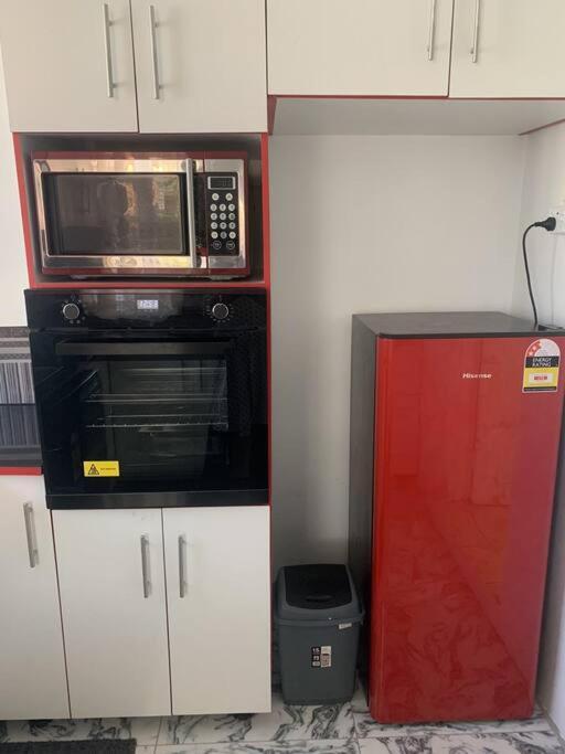 فيلا ناديفي Modern With Class Near Airport المظهر الخارجي الصورة